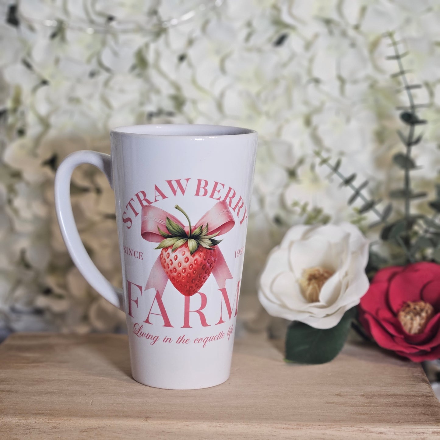 Strawberry Farm 17oz Latte Mug